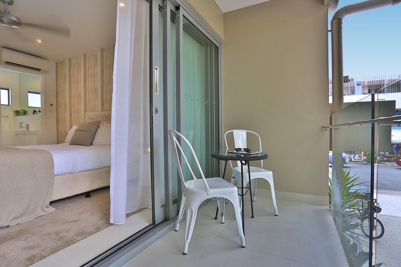 10 Hastings Street Motel Noosa Zewnętrze zdjęcie